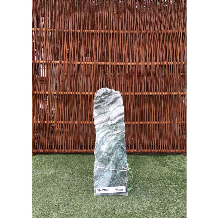 Granit søjle i grøn granit uden sokkel